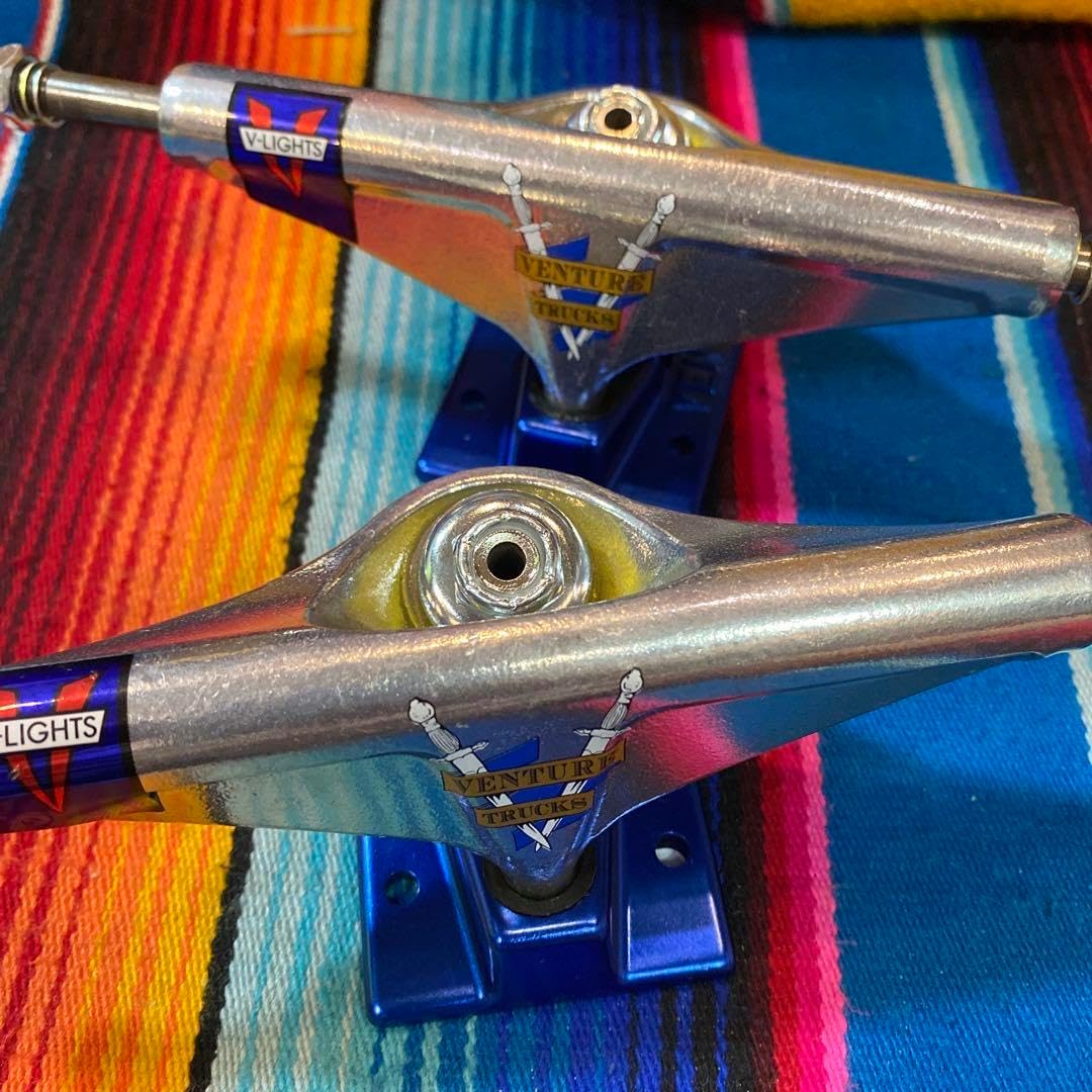 Ventureトラック シルバー ブルー5.6 VENTURE TRUCK ベンチャー